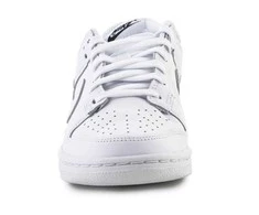 Nike bateliai