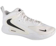 Nike bateliai