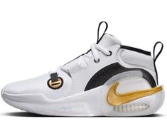 Nike bateliai