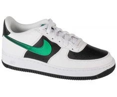 Nike bateliai