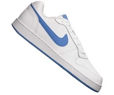 Nike bateliai