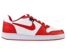 Nike bateliai