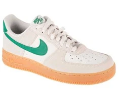 Nike bateliai