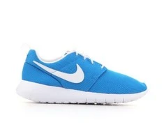 Nike bateliai