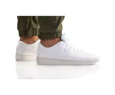 Nike bateliai