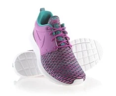 Nike bateliai