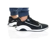 Nike bateliai
