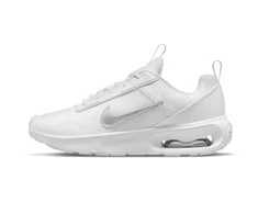 Nike bateliai