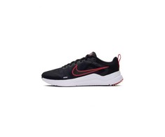 Nike bateliai