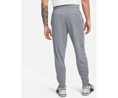 Nike kelnės