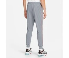 Nike kelnės