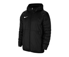 Nike striukė