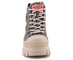 Palladium bateliai