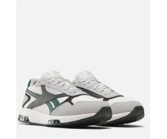 Reebok bateliai