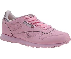 Reebok bateliai