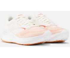 Reebok bateliai