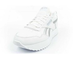 Reebok bateliai