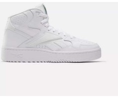 Reebok bateliai