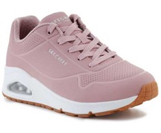 Skechers bateliai
