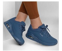 Skechers bateliai