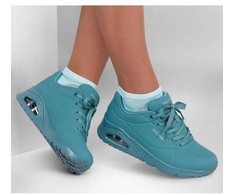 Skechers bateliai