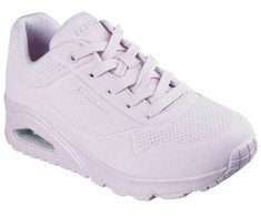 Skechers bateliai
