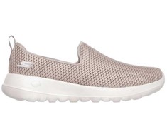 Skechers bateliai