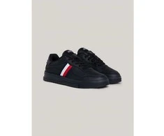 Tommy Hilfiger bateliai