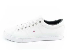 Tommy Hilfiger bateliai