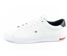 Tommy Hilfiger bateliai