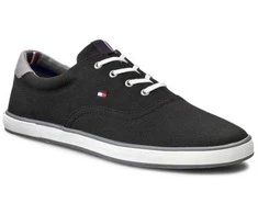 Tommy Hilfiger bateliai