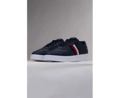 Tommy Hilfiger bateliai