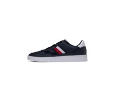 Tommy Hilfiger bateliai