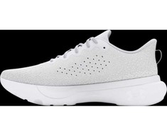 Under Armour bateliai