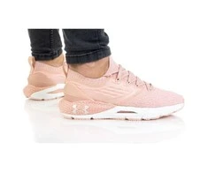 Under Armour bateliai