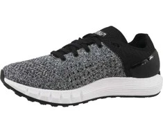 Under Armour bateliai