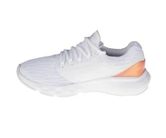 Under Armour bateliai