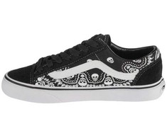Vans bateliai