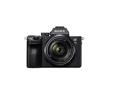 Objektyvas Sony α 7 III + 28-70mm MILC 24,2 MP CMOS 6000 x 4000 pikseliai Juoda