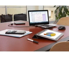 Kietasis diskas Hewlett Packard (HP) HP USB išorinis nešiojamas plonas CD/DVD RW (rašymo/skaitymo) įrenginys – Juodas