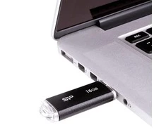 Silicon Power | Ultima U02 | 16 GB | USB Type-A | Juodas