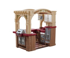 Step2 Grand Walk-In