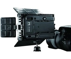 Falcon Eyes vaizdo lemputė DV-96V-K2 + baterija