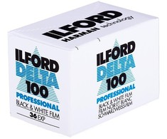 Ilfordo filmas „Delta 100/36“.