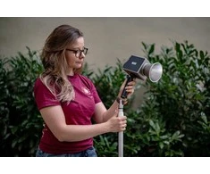 Apšvietimo Stovas - Newell Taranis 200cm Aukštis 5kg Apkrova 1.35kg Svoris