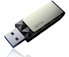 Silicon Power Blaze B30 32 GB, USB 3.0, Juodas