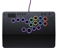 „Turtle Beach Victrix Pro KO“ besvirtė kovos lazda „PlayStation“