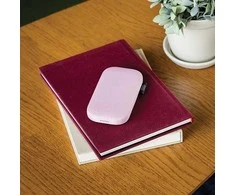Lexon Powersound belaidė išorinė baterija 5000 mAh su „Bluetooth“ garso kalba, rožinė, LA128P