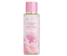 Victoria Secrets Victoria's Secret Velvet Petals Daydream Fragrance Mist kūno dulksna, 250 ml