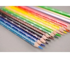 Spalvoti pieštukai KORES KOLORES STYLE, tribriauniai, 3mm, 15 spalvų (2 metalizuotos spalvos ir 1 neoninė)